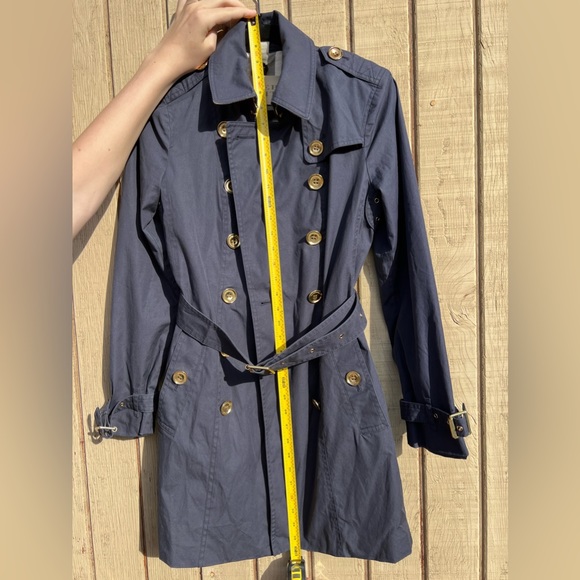 BURBERRY  BRIT TRENCH COAT - Picture 7 of 13